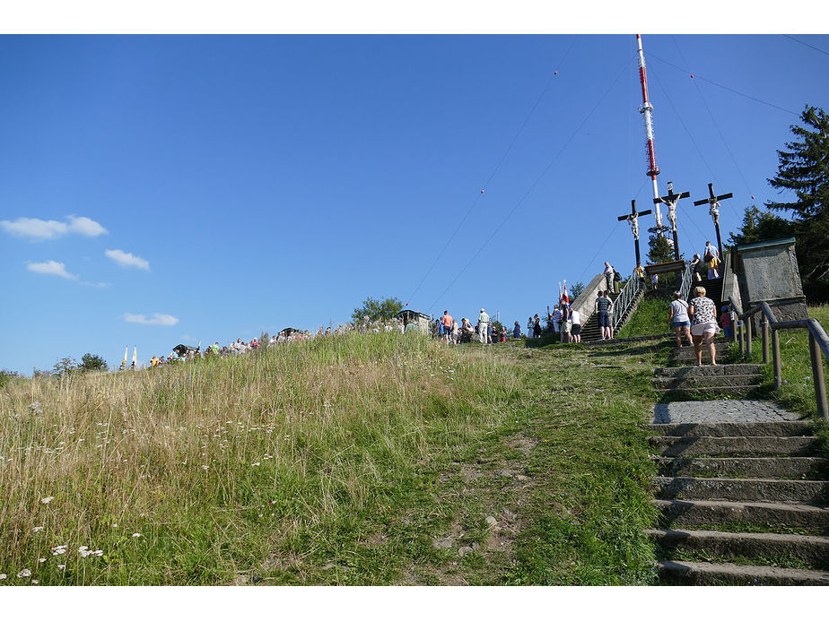 Sankt Crescentius on Tour in Ostheim und auf dem Kreuzberg (Foto: Karl-Franz Thiede)